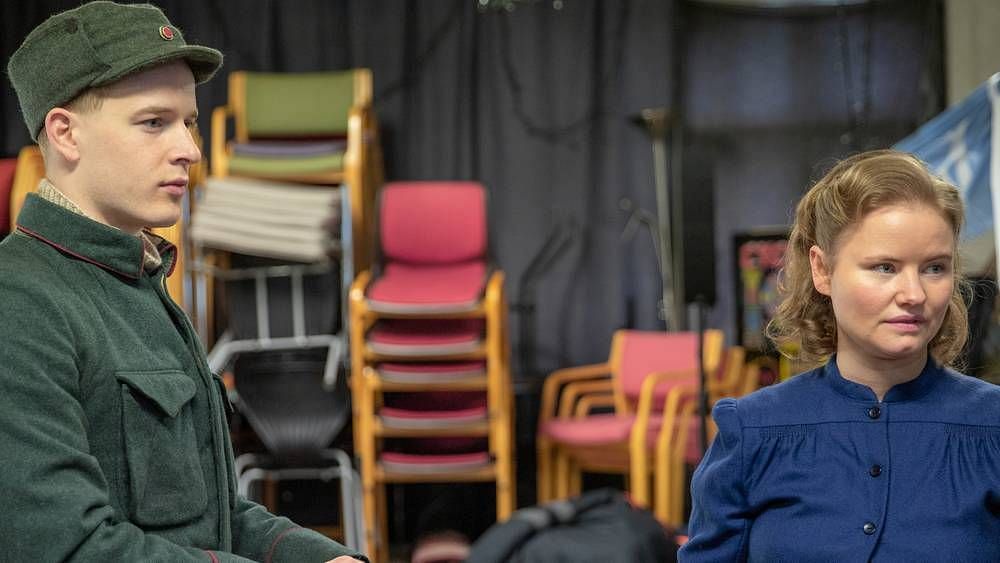 Lead actors Carl Martin Eggesbø and Kristine Cornelie Margrete Hartgen. (Photo via NRK)